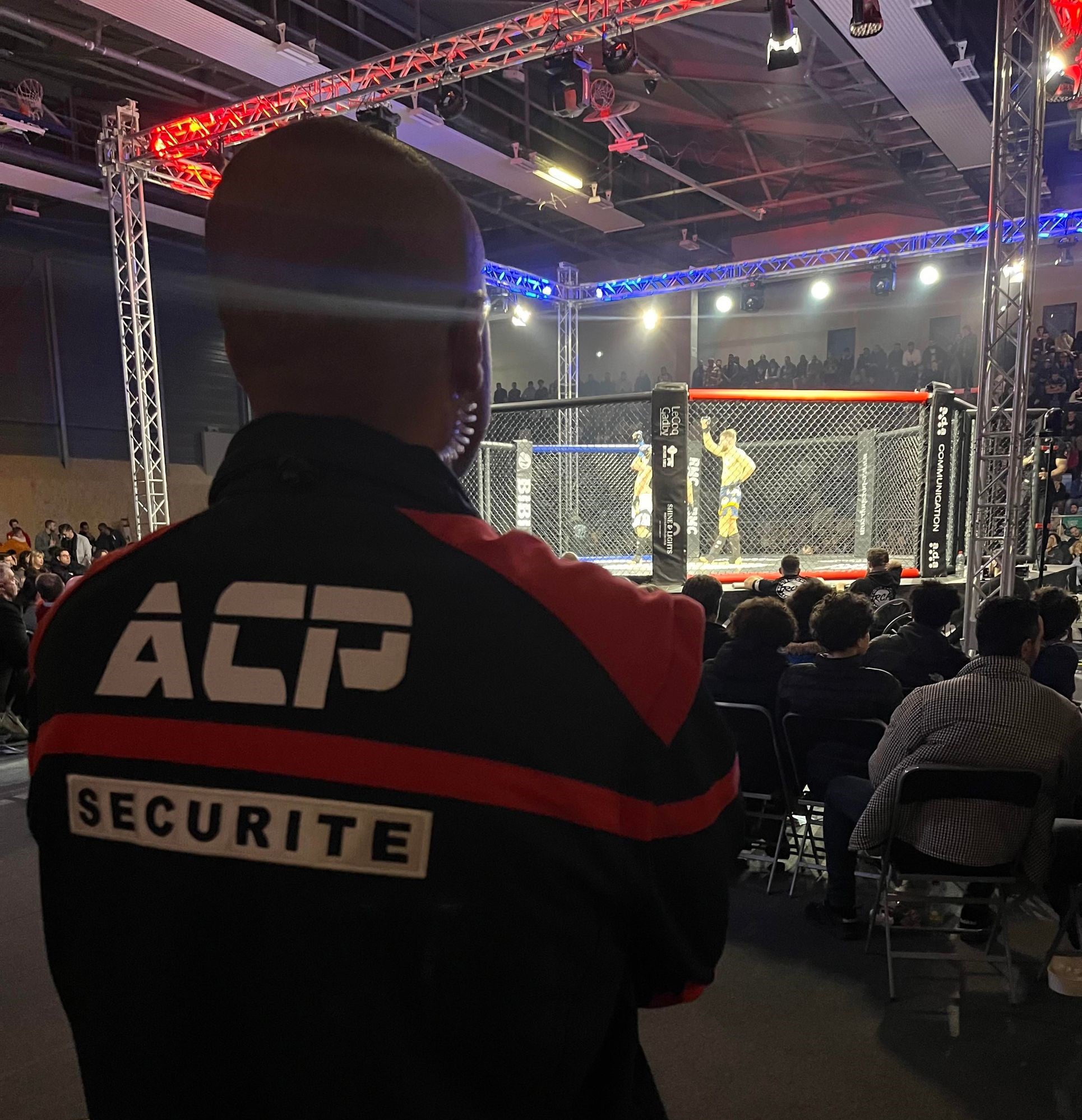 Image représentant un agent ACP sur un évènement Sportif.
